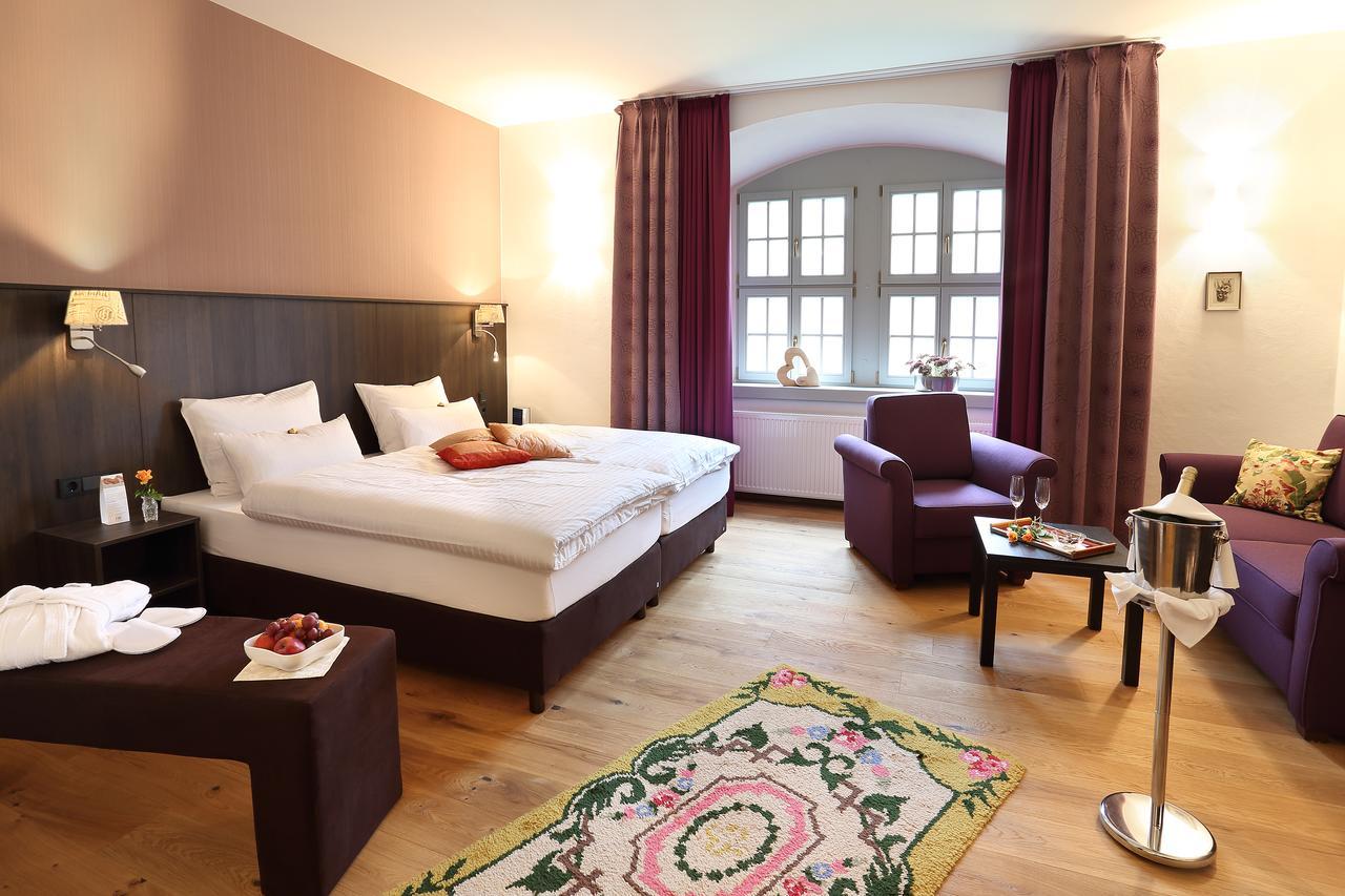 Hotel Garni Schloss Schoenberg Bad Brambach Esterno foto